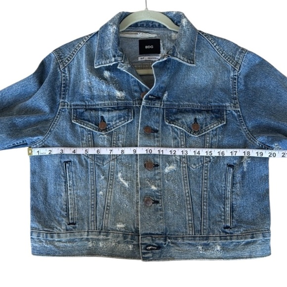 BDG for Urban Outfitters Distressed Denim Jean Jacket Small - Picture 5 of 6
